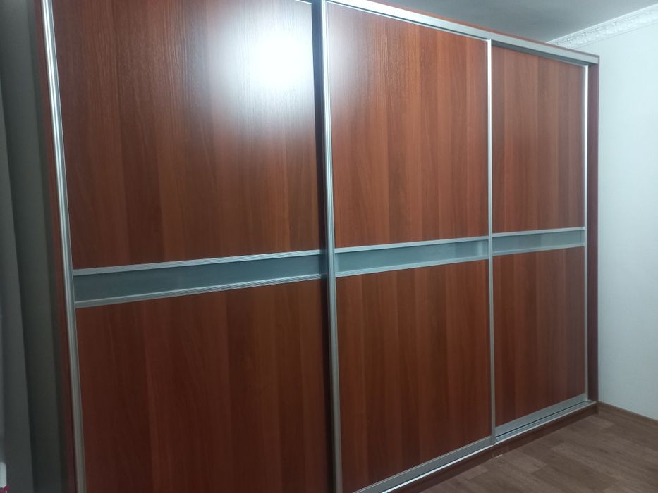 Продам шкаф купе