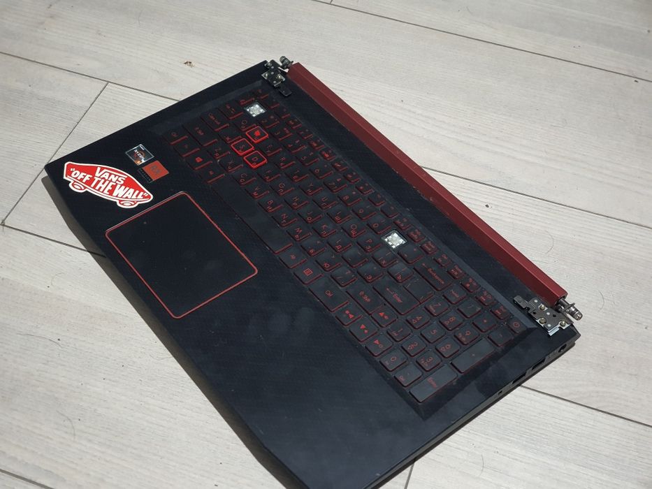 Продам игровой ноутбук Acer Nitro 5