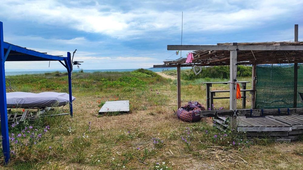 Каравани под наем с изглед „Морска приказка“ – къмпинг Градина Кайт