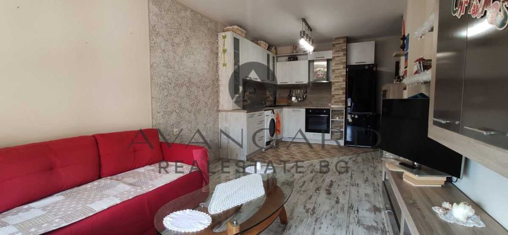 оф.22003 Тристаен Обзаведен Кючук Париж