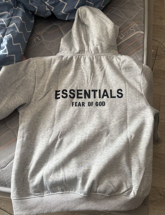 Худи essentials новая