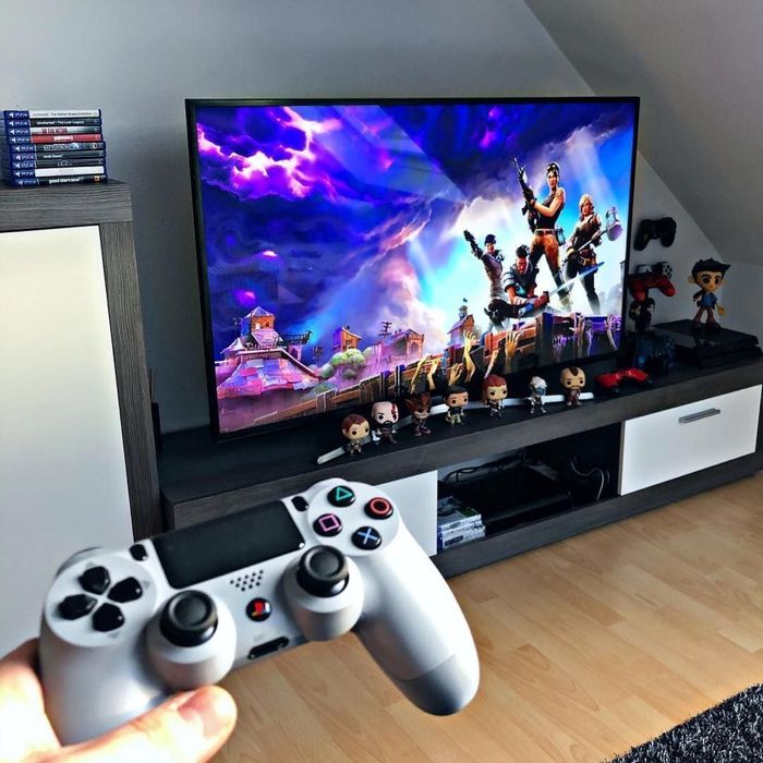 Аренда пс 4 и пс 5  Прокат пс4/пс5