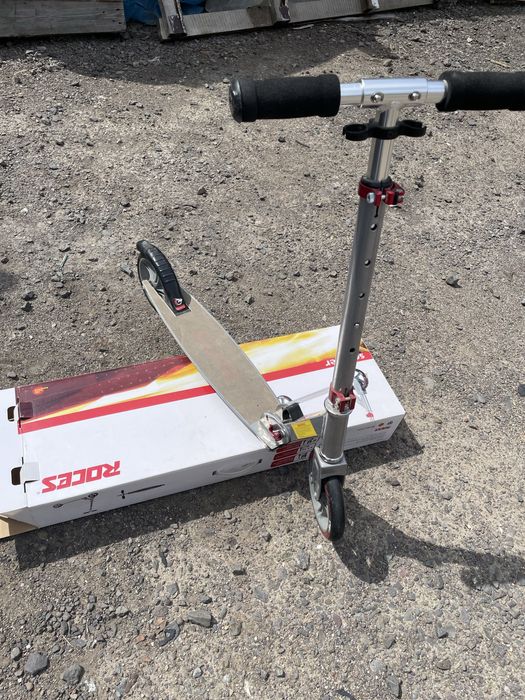 Самокат Roces, до 100 кг