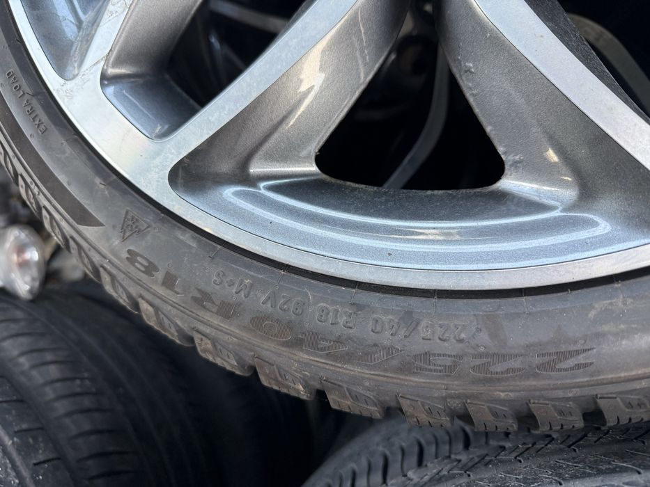 Оригинални спортни алуминиеви джанти KIA 18″ с гуми – много запазени