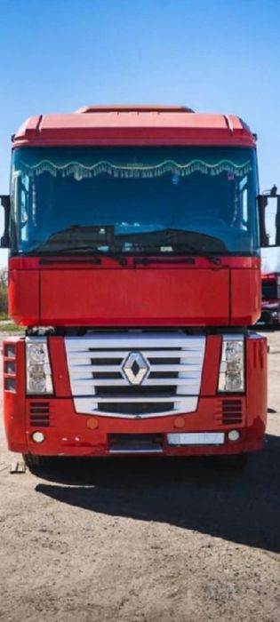 Schimb la variante RENAULT MAGNUM euro 5 motor de Volvo 460dxi .ÎNMATRICULATĂ ROMANIA