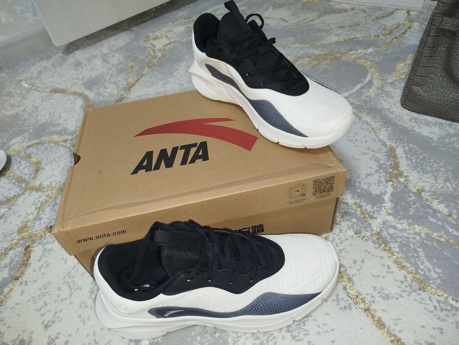 Orginal ANTA Walking 41