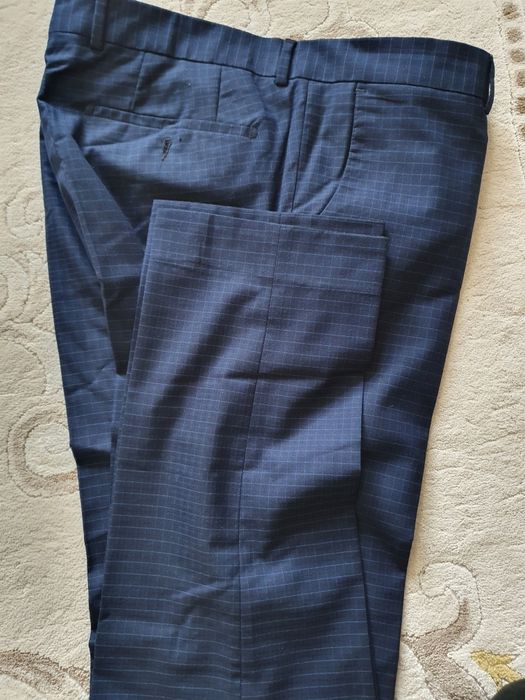 Продам Костюм мужской