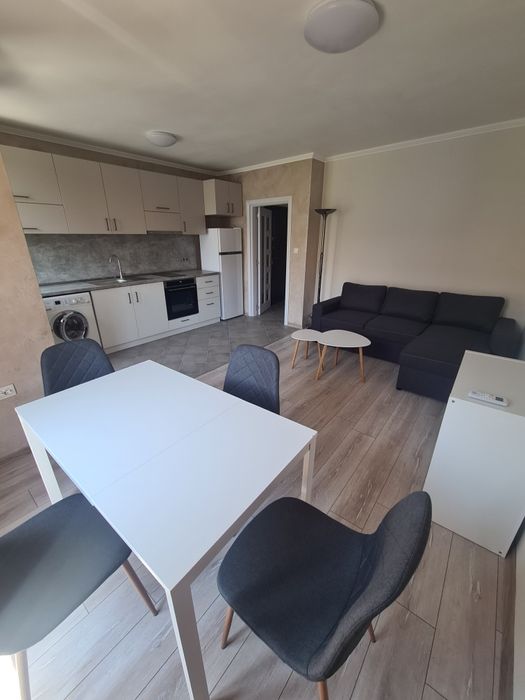 Дава се под наем Двустаен апартамент в Пловдив, Кючук Париж - 65 кв.м за 459 € - Снимка #1