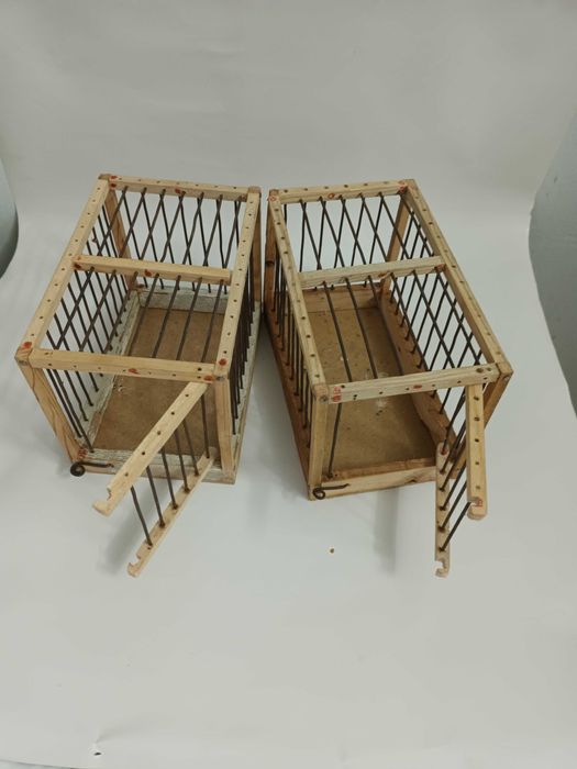 Клетки за пренос,обучение и развъждане на канарчета.