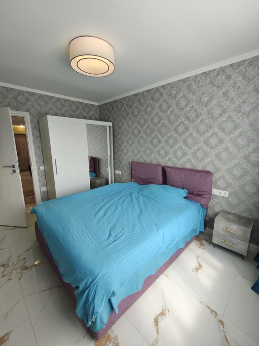 De Vanzare apartament 3 camere zona Vivo