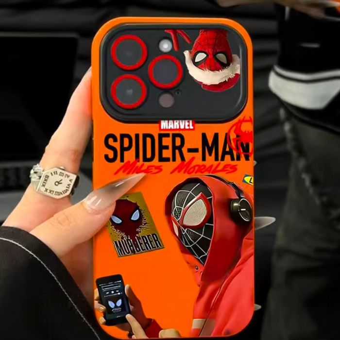 Оригинальные Чехлы на iPhone