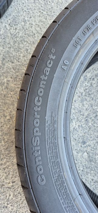 4 anvelope vara Continental,fata 225/45/17,spate 245/40/17.Pretul este pe bucata.