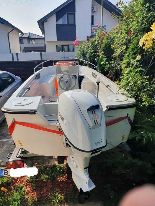 Barca + motor+peridoc