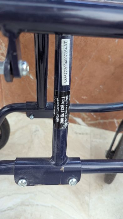 Инвалидная коляска (каталка)