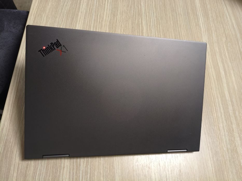 Thinkpad X1 Yoga x360 Core i5, 8GB, 256GB