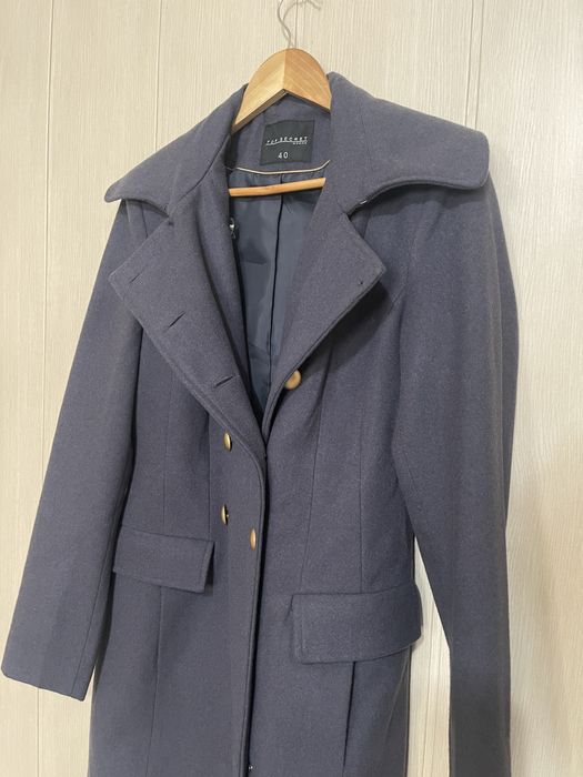 Пальто новое темно серое