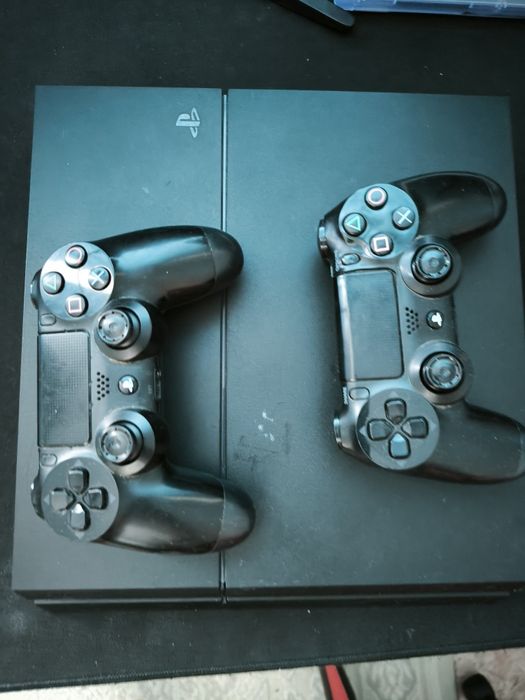 Продам ps4 fat 500 gb