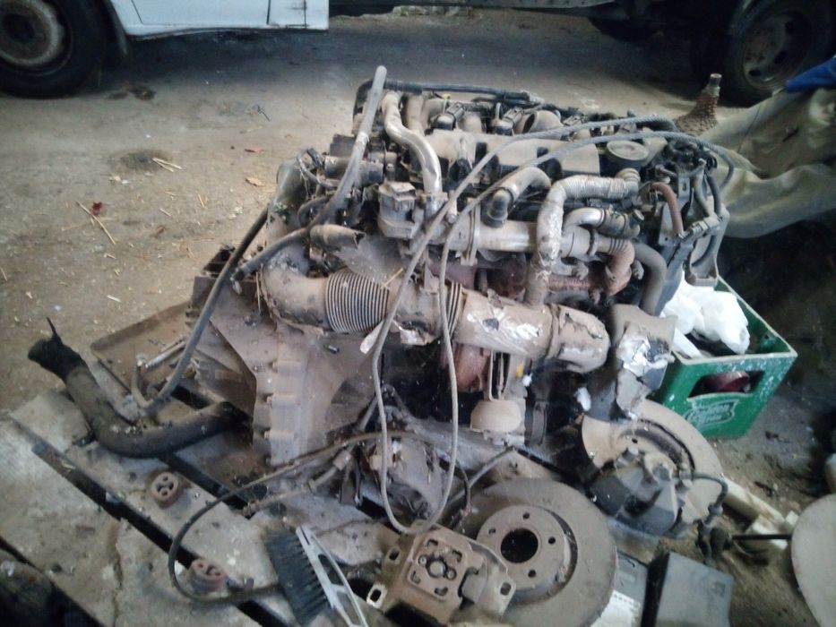 Motor echipat complet plus cutie viteze,  Volvo S40 ,2.0 dieesel  2005