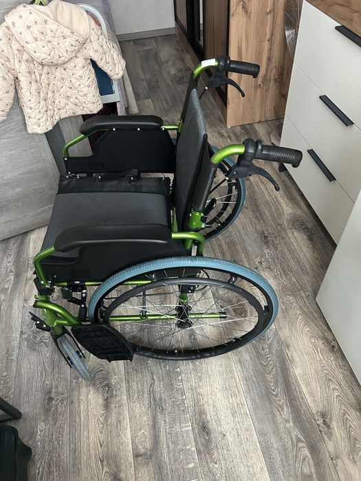 Кресло коляска трансформер складная