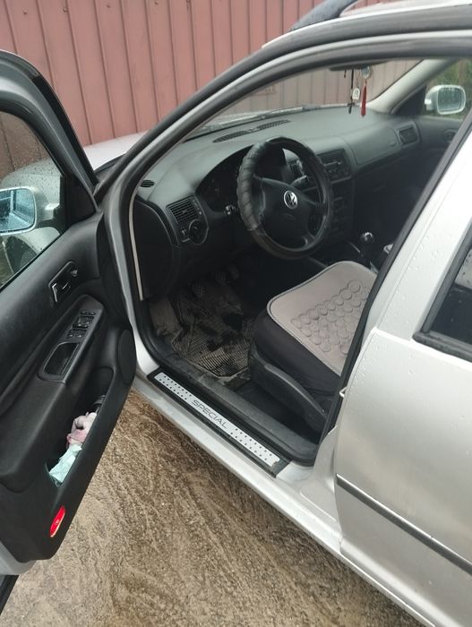 Vând gof4 capacitate 1,9 an 2002