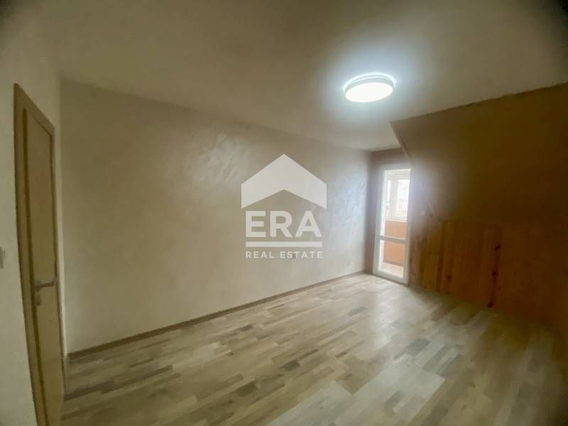 Тристаен апартамент на ул. Борисова