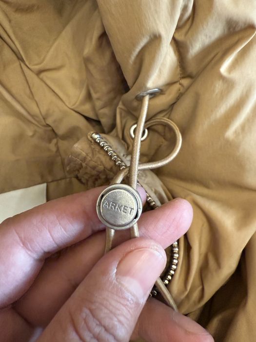 Пуховик Arket оригинал