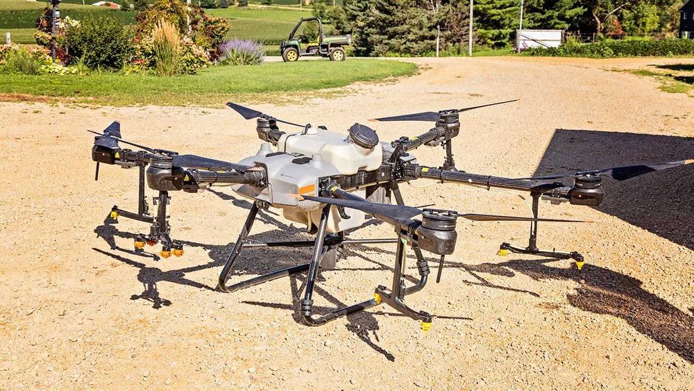 Агродрон DJI Agras T30