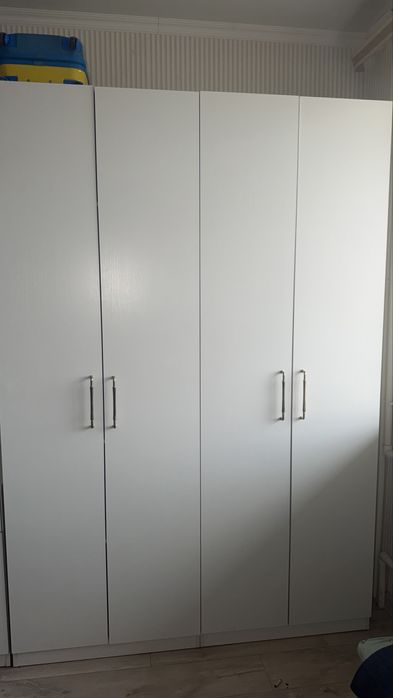 Продается вместительный шкаф