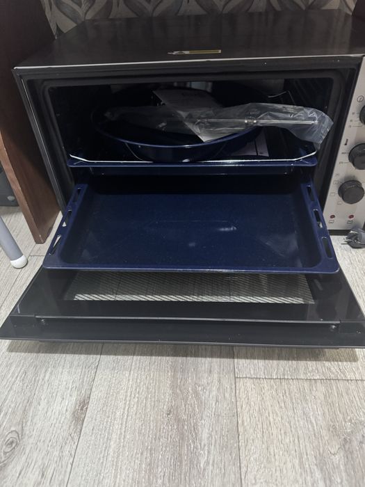 Продам духовку ARG