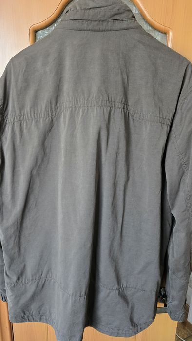 Продам фирменную куртку