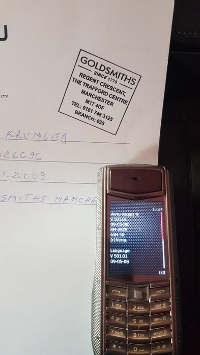 VERTU Ascent TI Knurled si ascent TI originale