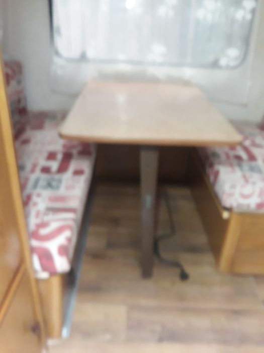 Продавам 4 метра каравана