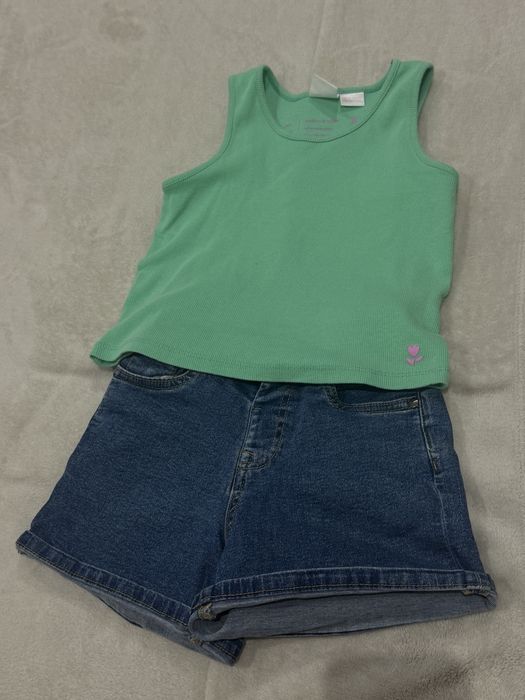 Летняя одежда  на девочку