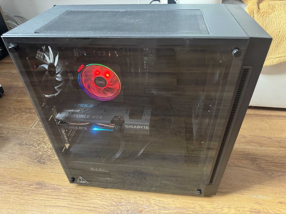 PC desktop gaming editare Ryzen 7 3700X / RTX 3060 12GB / 16GB RAM / SSD NVMe 512