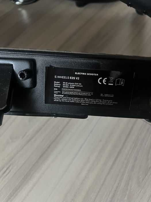 Trotineta electrica E-WHEELS