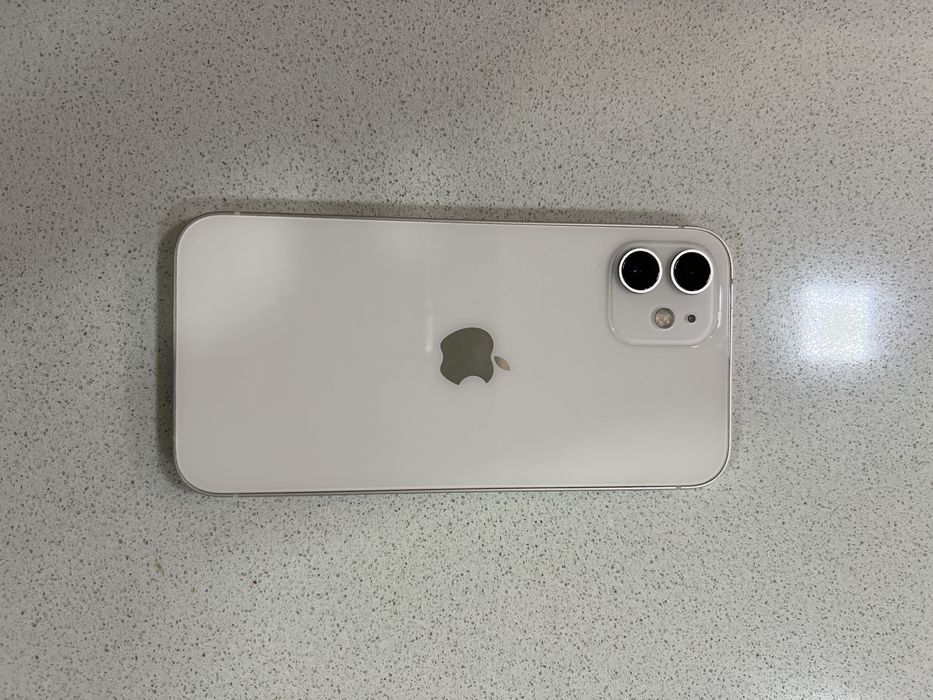 Iphone 12 impecabil