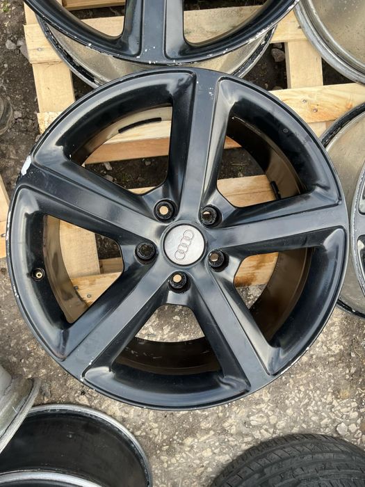 Джанти Ауди AUDI Q7 4L 5x130 20'' ET60 9J 4L0601025H ном 138