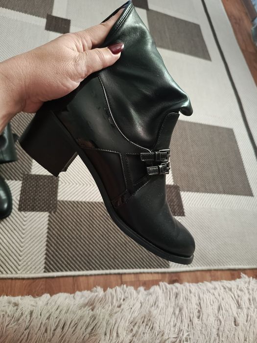 Продам сапоги кожаные