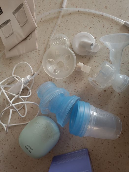 Vând pompă sân Phillips Avent