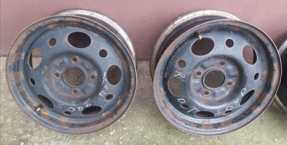 Jenti Volkswagen B3 si Ford Sierra 14 inchi