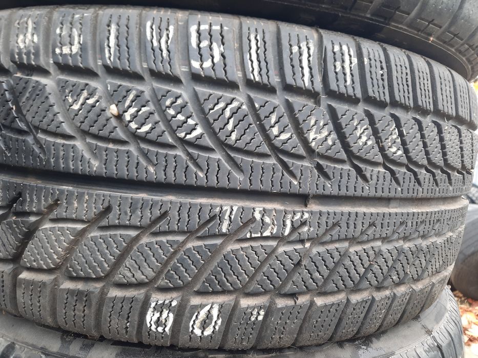 Единични Зимни Гуми:205/50/17;225/55/17;215/50/17;225/50/17;215/55/17