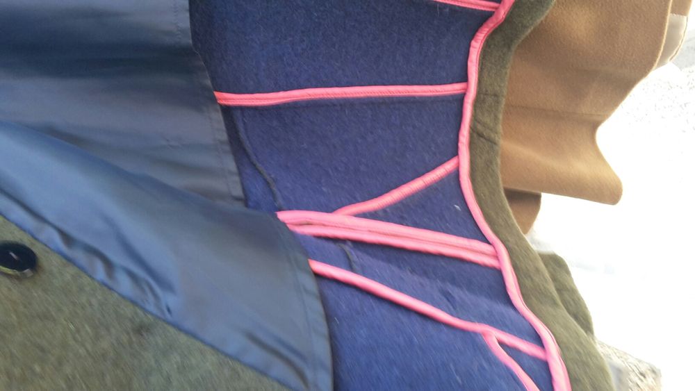 Две зимни палта за сезона