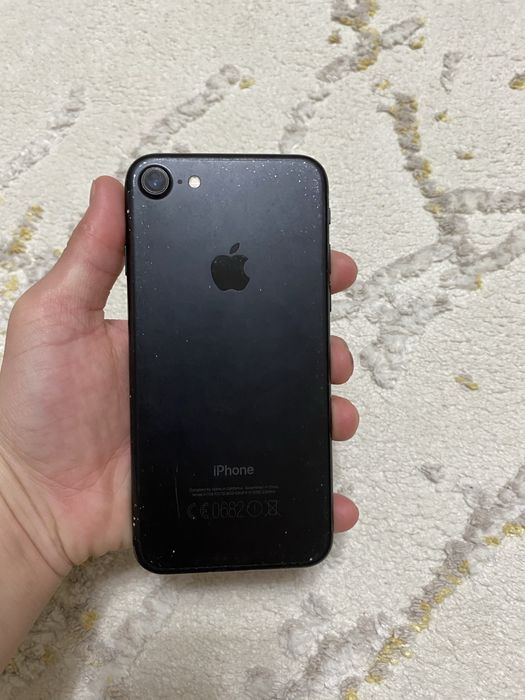 Продам айфон 7!!!