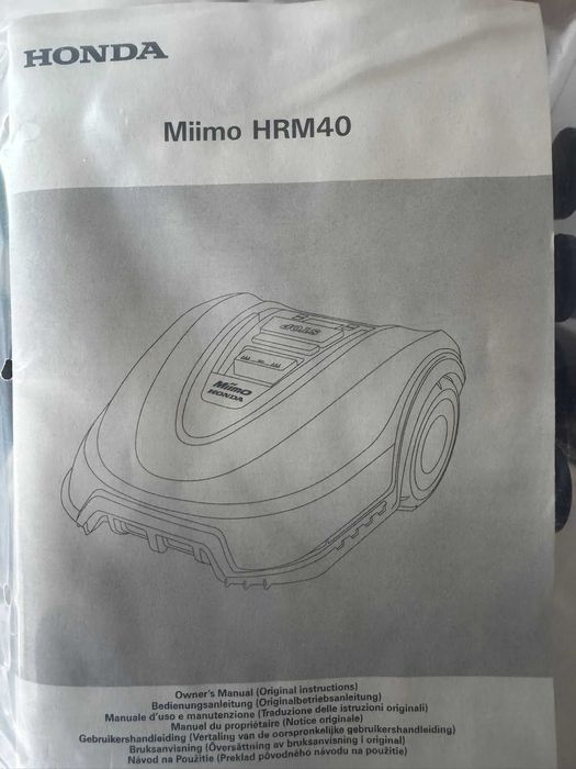 Robot Tuns iarba Honda Miimo HRM 40