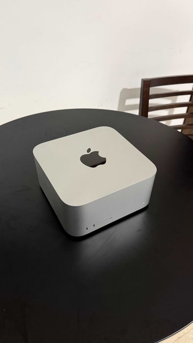 Mac Studio M2 Ultra • 64GB RAM • 1TB SSD • Factură cu TVA deductibil • Impecabil