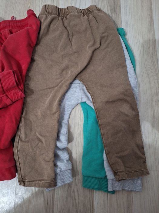 4 perechi pantaloni pt copii