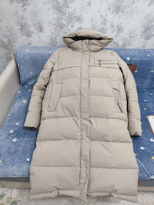 Зимний пуховик женский