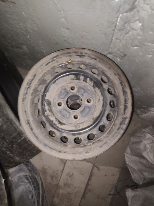 Продам Диски  R13