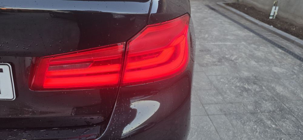 Vând stopuri bmw seria 5 g30