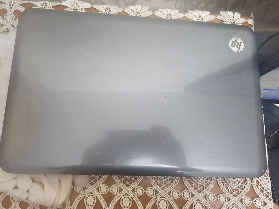 Продам ноутбук hp core i3 сумка мышка